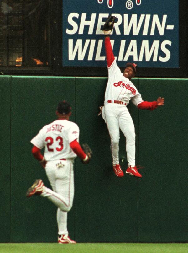 CleGuardians's tweet image. Tweet a pic of your best Kenny impression by 1PM for the chance to win 2 #socialsuite tix for tonight! Get creative.