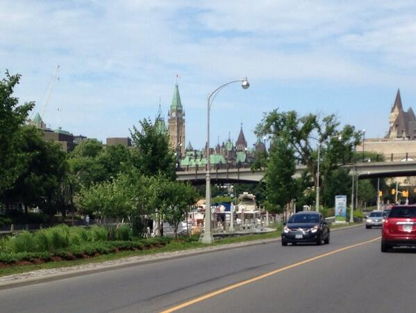 Staak67's tweet photo. My ride view this morning #ottawarocks http://t.co/F9zm36r7In