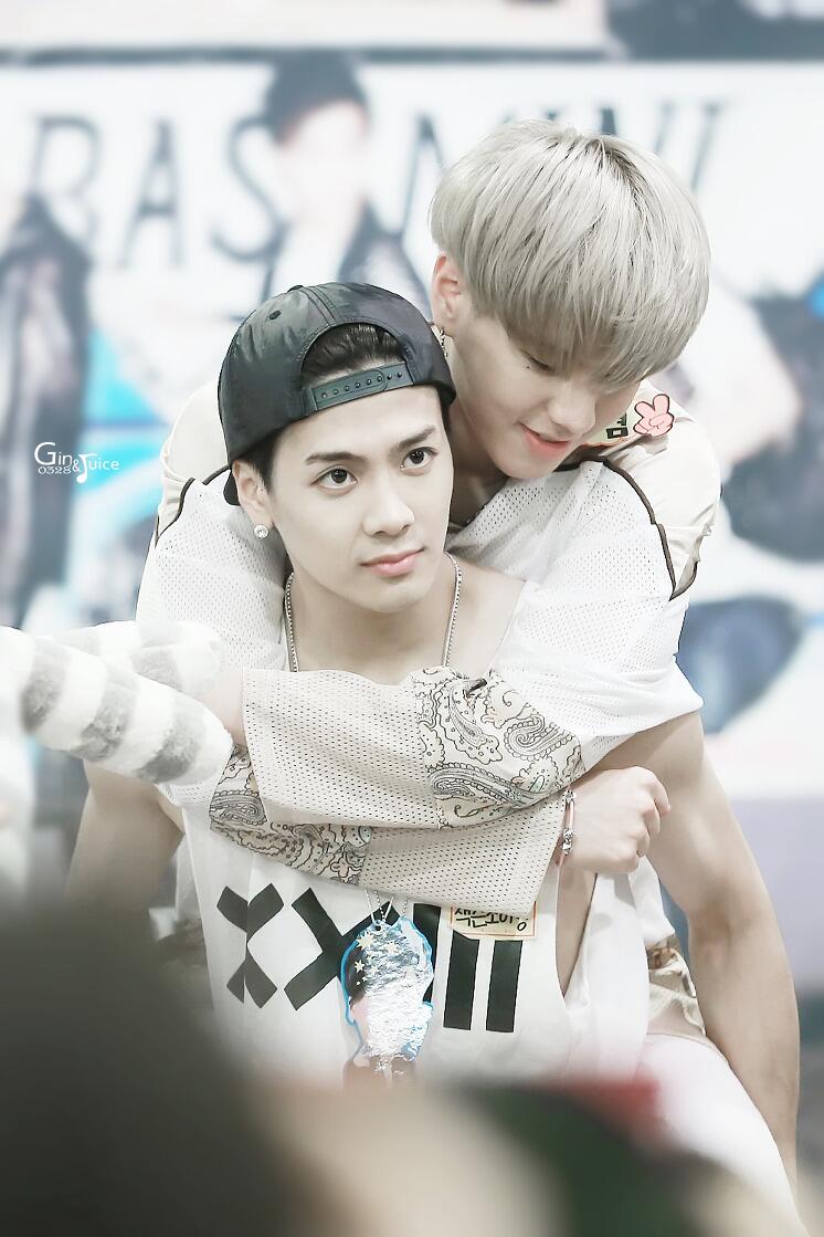 BsXFq_9CYAA8Mke.jpg:large