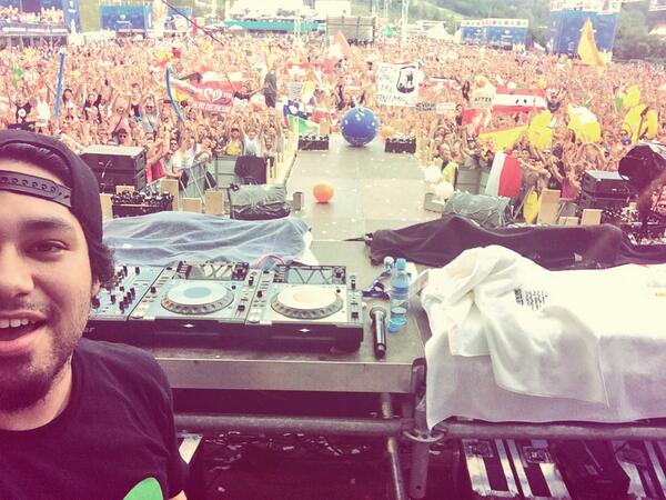 Deorro's tweet image. Electric Love Festival Selfie #ThankyouSoMuchiLoveYou