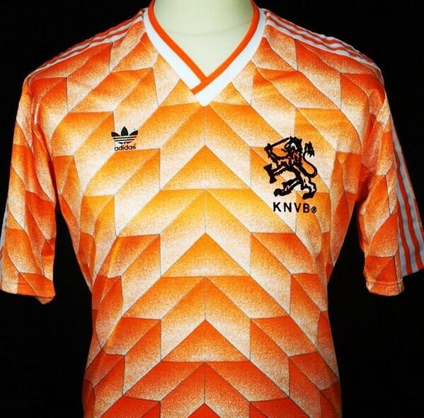 holland 1988 football shirt