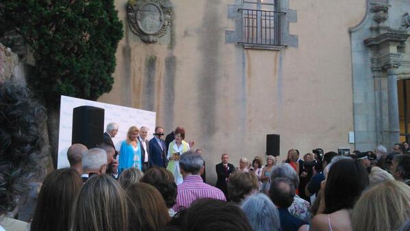 EspaiC_Thyssen's tweet photo. Comença la inauguració de la tercera mostra a ECT. http://t.co/FhuPqNZiNS