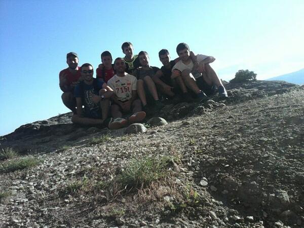IosuPosti's tweet photo. Buen dia por San Fausto!! @aimarci @romefer95 @aitgonben @javisukar #igna #bata #charli http://t.co/NMl98wDzi8