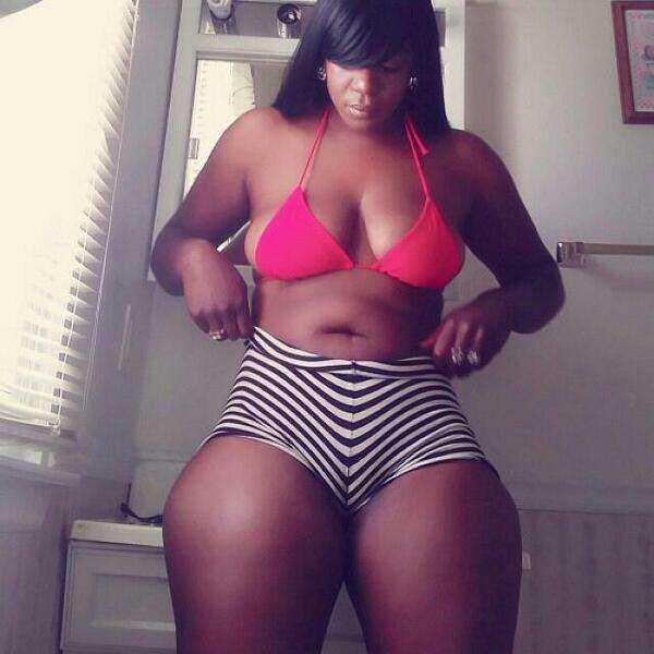 AllShapesAndSizes on X: Thick or fat #ThickOrFat?   #ThickGirls #CamelToe #Thickness (via @Afro_Perv) #RT / X