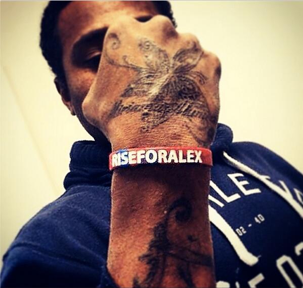 RT @AkuilaUate87 #RISEFORALEX wristbands are on sale now at <a href="/NRLKnights/">Newcastle Knights</a> reception at mayfield west $2