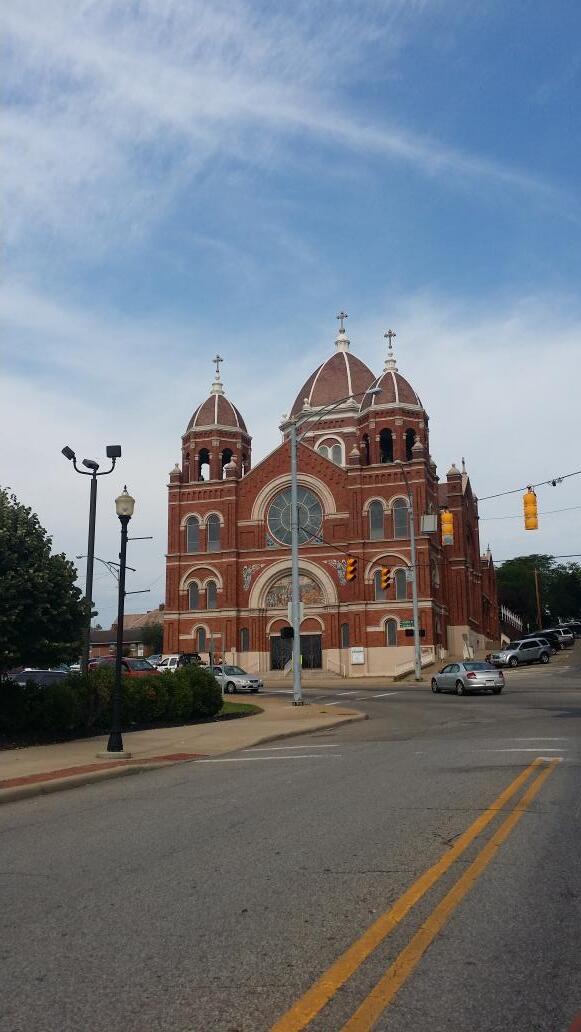 FatherWagner's tweet photo. This is St Nicholas #Catholic Church also in #Zanesville #Ohio #architecture http://t.co/N2Q3KijAe7