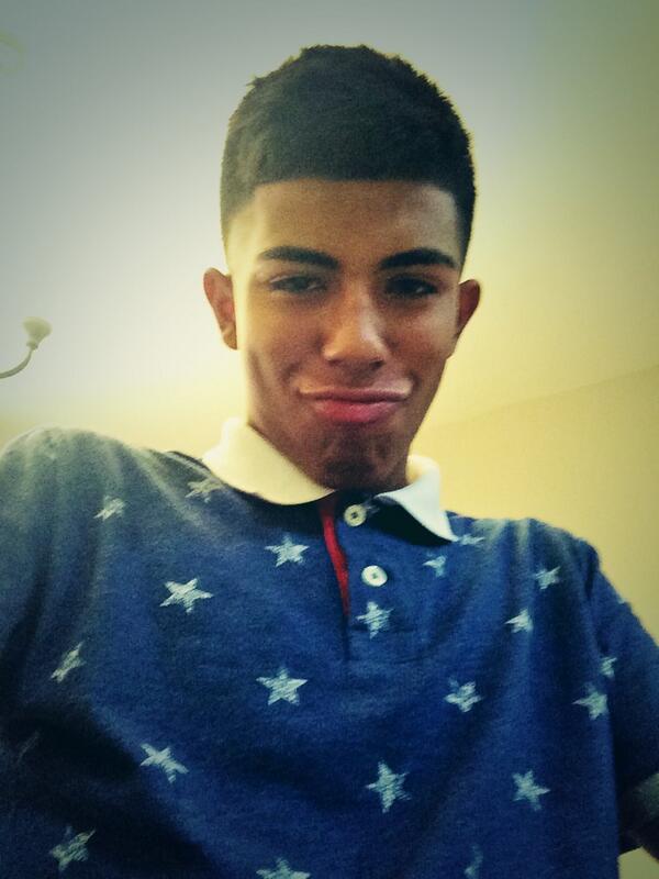Memovicious_'s tweet photo. Booty had me like @JulianFimbres http://t.co/bRxZgbAL8x
