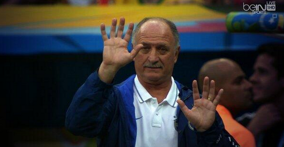 Naruleee's tweet photo. Il savait qu'il allait prendre 10 buts durant les 2 derniers match #BREPB #CDM2014 http://t.co/vntH8CLhbh