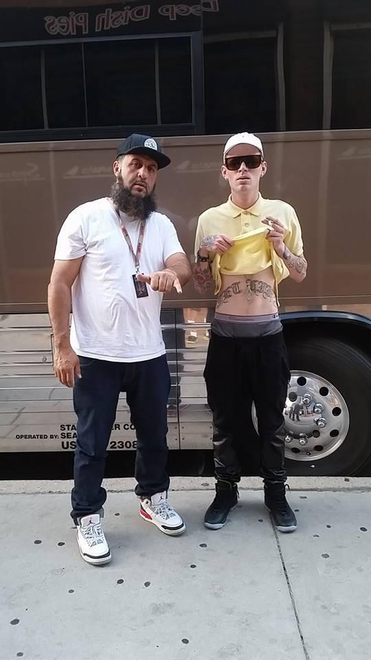 jetliferr's tweet photo. @MOUSA504 @CurrenSy_Spitta Thanks for bein so cooo... Jetlifeeee http://t.co/9SOxgkDnNF