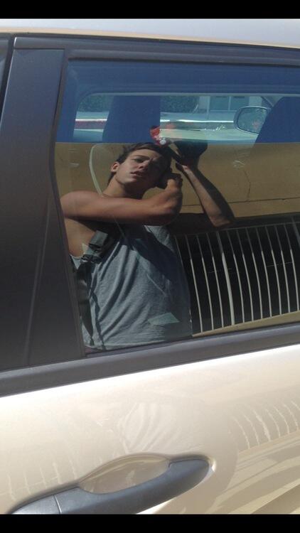 kiingcameron's tweet photo. wait let me see if my swagger is still on... yep all good ;) http://t.co/beqy581F4C