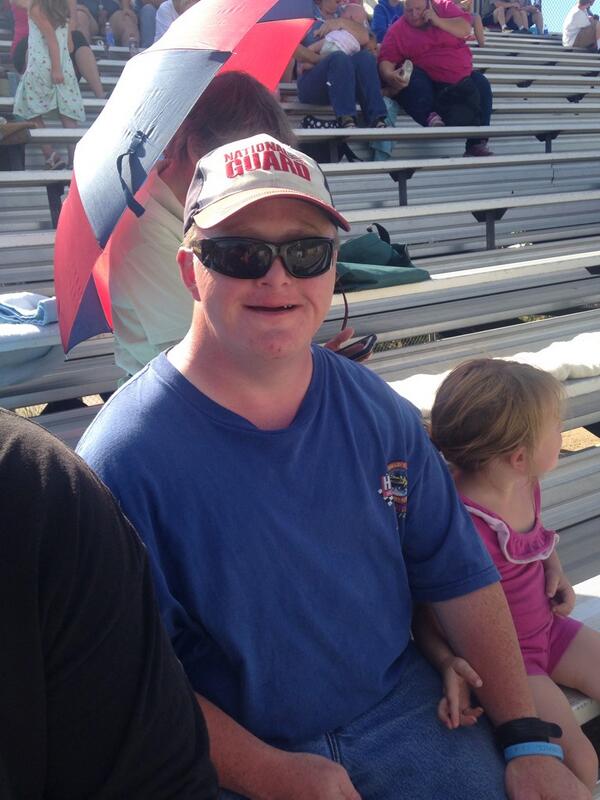 terrachambers11's tweet image. Uncle Buddy and Kassandra at the races! #supportlocaltracks