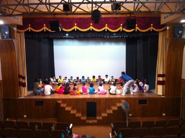 DebeshSansriti's tweet photo. Felling fresh &amp; excited ... Working with 40 children from all over Westbengal for a theatre project .... http://t.co/ovFjTOMbt1