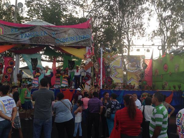 leonorJS's tweet image. Celebramos 35 años de triunfos 35 años de revolución 35 años de victorias #35/19 con #DanielPresidente