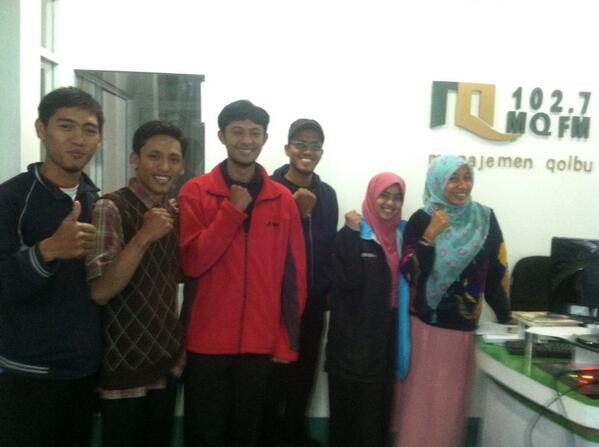 mqfmbandung's tweet photo. Komunitas @ParisadaLC 
#BincangKomunitas http://t.co/Ouv6nquxKe