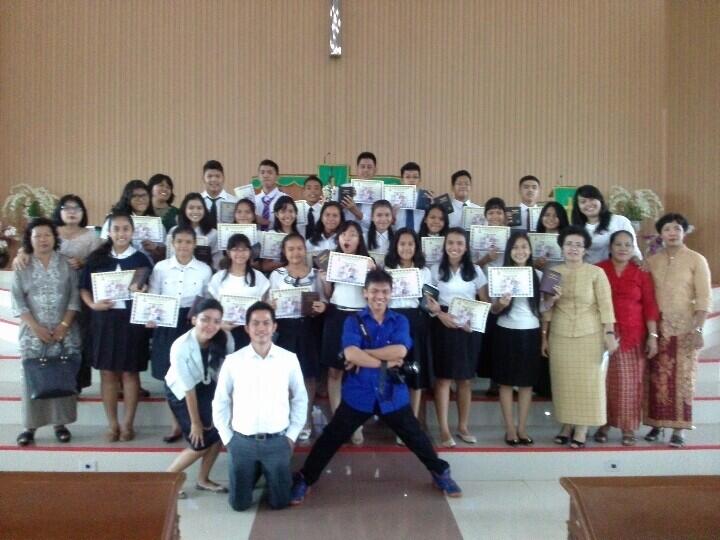 SMHKBPCjt's tweet photo. Pelepasan anak pra remaja @HKBPCijantung Teruslah berakar &amp; bertumbuh dlm Firman Tuhan. http://t.co/VzJilqQjET