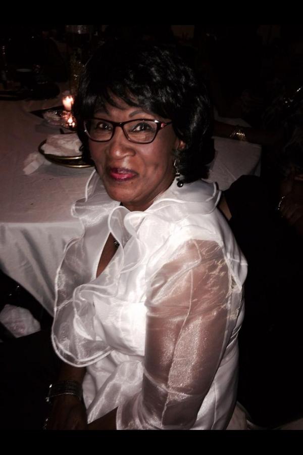 CoachWo_MHS's tweet photo. Even my grandmother joined the party. http://t.co/DocuUnlI5R
