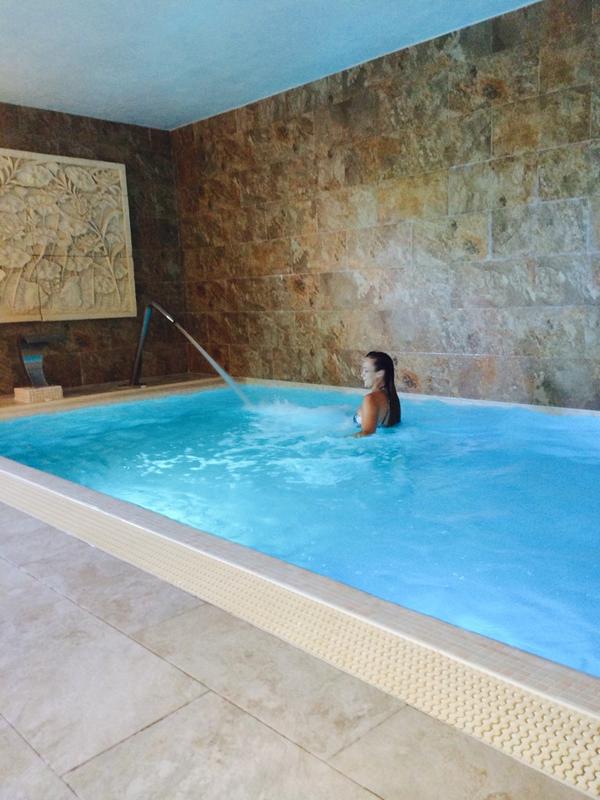fernanditogg's tweet photo. Anda que estamos malamente jajaja 2 diitas de relax http://t.co/59NLGTcN7K