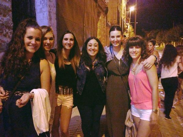 Bomboak's tweet photo. Buena noche la de ayer por Caparroso! http://t.co/RcUEZ4xeKD