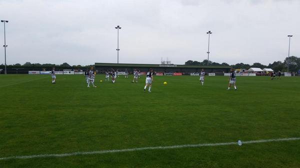 DTFC_Youth's tweet image. #Izzysgame @derehamtown players warming up. #hightempo @NorwichCityFC