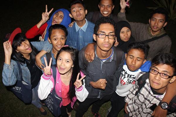 MM3licious's tweet photo. BUKA BERSAMA ! XI Multimedia III #Selpi #Multimedialicious3 http://t.co/SRnsoLI0MD