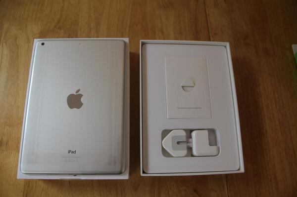 ClarioCreative's tweet photo. GIVEAWAY: I myself will be giving away a silver iPad Air 16GB to a lucky follower! to enter simply follow and retweet http://t.co/AIX6m6VkDo