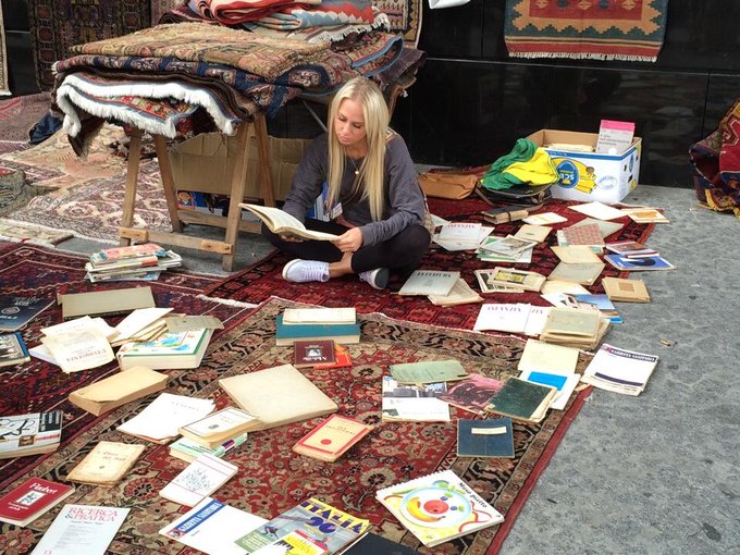 Always loved books :) (@ Legnano w/ 2 others) http://t.co/1kIorRhOWk http://t.co/TVdiANbNhe<a href="/tag/love"class="tags"><span>#love</span></a><a href="/tag/wawes"class="tags"><span>#wawes</span></a>