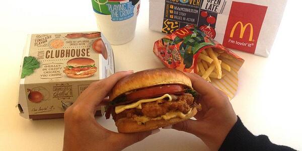 McDonalds's tweet photo. The anticipation is almost as good as eating it… almost. #BaconClubhouse http://t.co/stFvQeLpQw