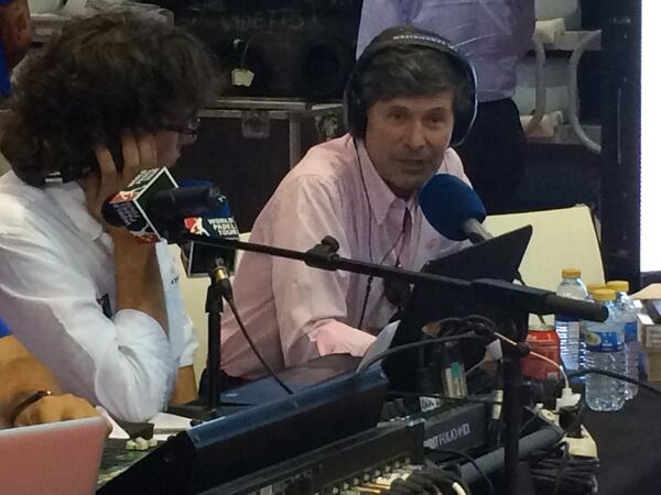 El alcalde de Castellón Alfonso Bataller <a href="/VenACastellon/">Castellón Turismo</a> comentando la final del #WPTCastellón <a href="/WorldPadelTour/">World Padel Tour</a>