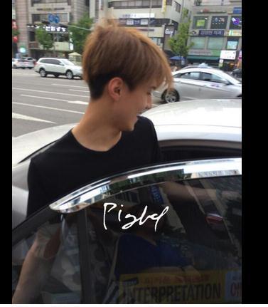 ChanHomeTH's tweet photo. 140713 #Tao #Sehun ออกไปชอปปิ้งด้วยกันค่ะ 2
(cr. piglethae via.exoverflow) #PCYHomeTH http://t.co/oVMNUBaY37