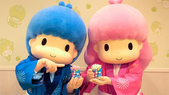 サンリオ❣️激レア　キキララ パフポフ　縁日　お祭り　マスコット　レトロ キキララ45thのマリンルックのパフポフぬい🧸 セーラー風の襟が夏