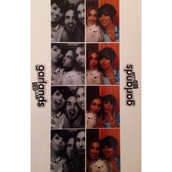 Garlands #photobooth <a href="/lizziejacksonx/">Lizzie Jackson</a> @Chrisdudleston