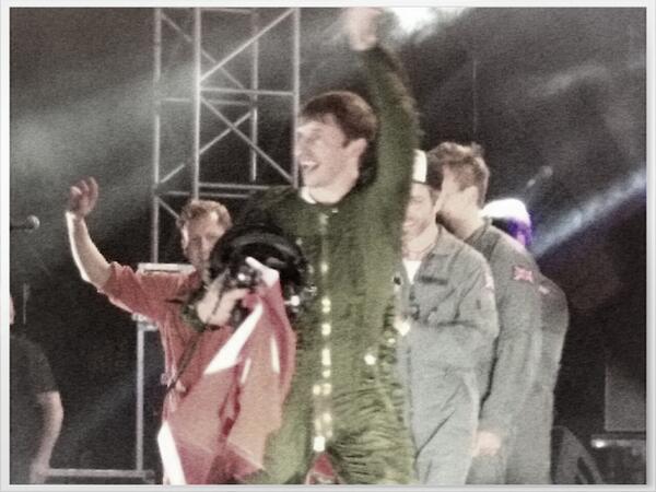 Thanks for a great #concert at a great Location. 10.07.2014-Festung #Kufstein. 👏😃🎤 <a href="/jamesBlunt/">James Blunt</a> #moonlandingTour