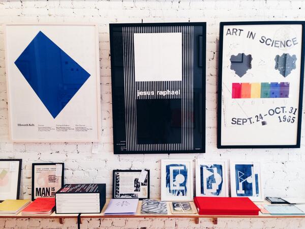 meltingbutter_'s tweet photo. NYCs fav indie bookstore&purveyor of eyepleasing stationery opens #PictureRoom http://t.co/xtAe9Yf1mR @mcnallyjackson http://t.co/Zgtt5ZAl3M