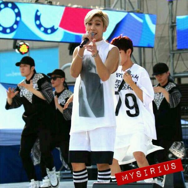bf_mysirius's tweet photo. [ PRE ] 140713 경주 블루원 드림페스티벌 현성 (@BOYF_HS ) (^_-)-☆ #보이프렌드 #너란여자 http://t.co/XjomNksNEx