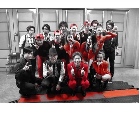 xxxiumo's tweet photo. #daesung #Dlive #dslove #nagoya #hitech #crazy #hiband #rarmg #Japan http://t.co/UG9fN6M42B