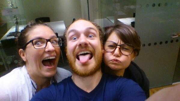 BeMyAppEMEA's tweet photo. Selfie crazy ladies w/ @erikamarsan @IWLondon #DataHack14 @FouDouFaFa http://t.co/w7CGopMnt5