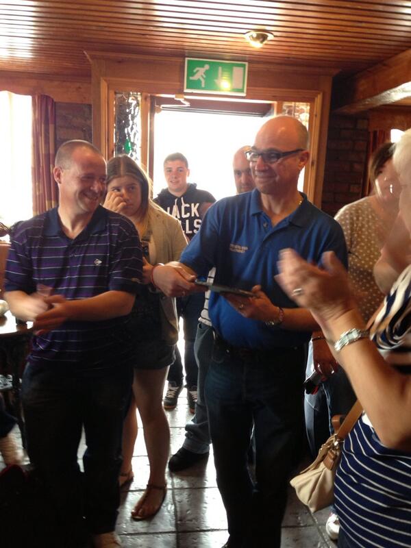 SPBFB2003's tweet photo. Bar staff and regulars of The Northern Star, Ballymoney presented with a plaque of thanks from SPBFB http://t.co/vONdsa8jdV