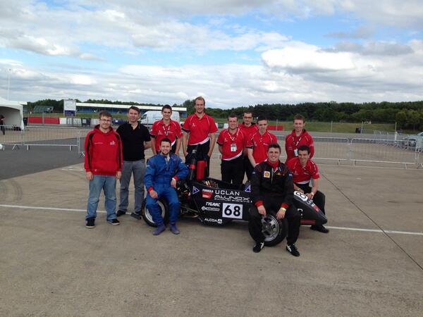 FormulaUCLan15's tweet photo. The team successfully completed the endurance event in 33m 49s #formulastudent http://t.co/LFi9kOnIvb