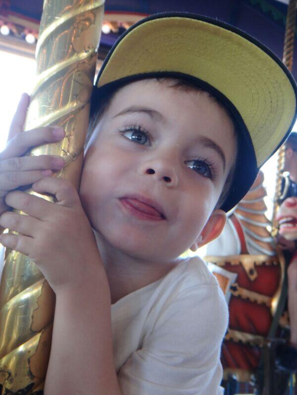 Alexanders_Mum tweet picture