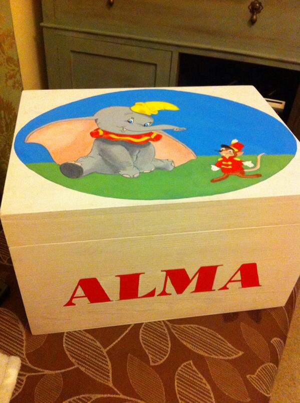 dumbo toy box