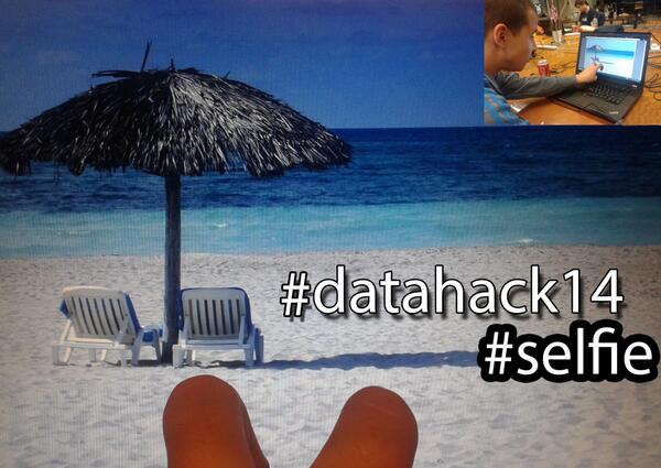 Momchil92's tweet photo. #datahack14 http://t.co/MNjMcbALL7