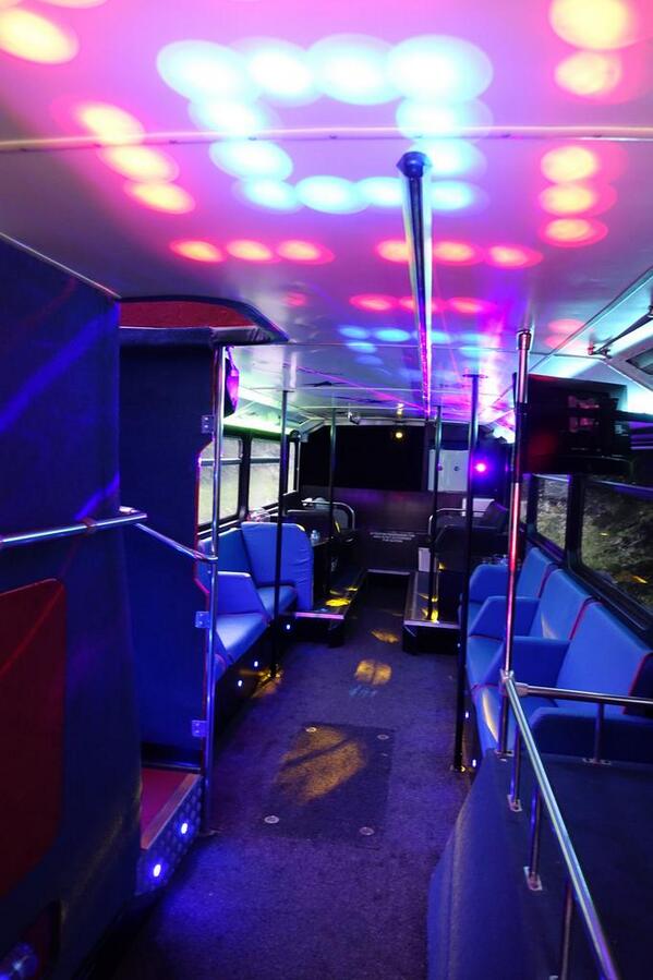 FUNctionBUS's tweet image. Party time.
#party #wedding #sunshine #brumisbrill