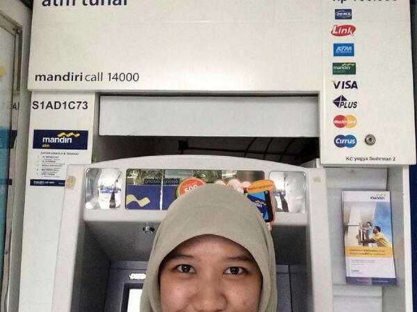 Rr. Dyah Ariana K tweet media