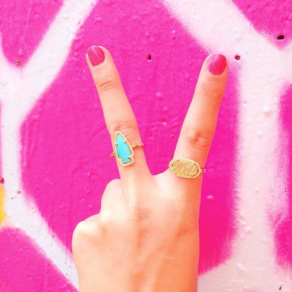 HollydaysBR's tweet photo. Shop @KendraScott Perkins Rowe Thursday at 5:30.  20% of sales will benefit @JLBatonRouge and its community impact. http://t.co/3lVrVxu7L0