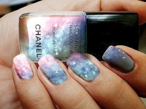 Es_Lujo's tweet photo. Chanel Nails. http://t.co/sRduDUeRV2