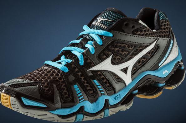 mizuno wave tornado 10