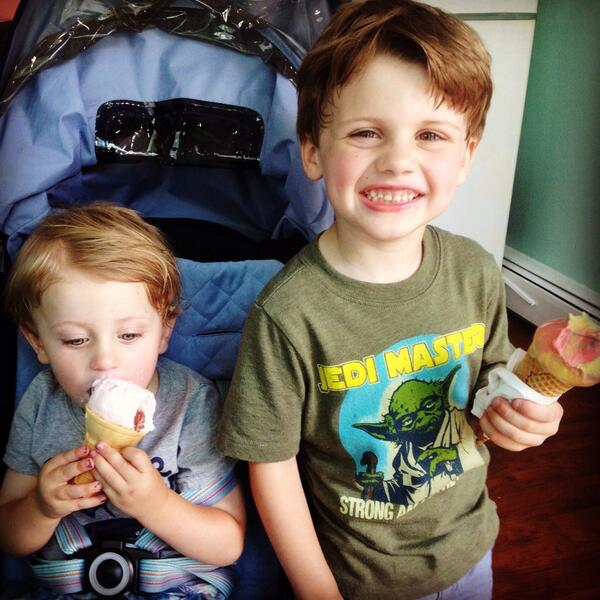 ironlibbo's tweet photo. @Village_Treats is Collins Bros approved👍 http://t.co/2A6A7srfrp