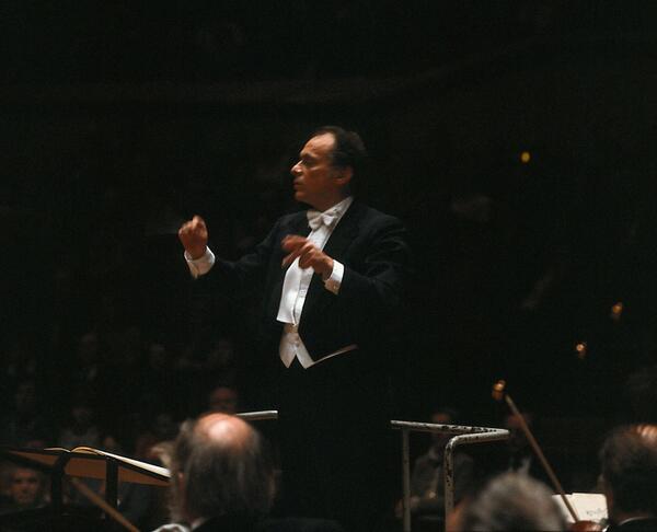 DGclassics tweet picture