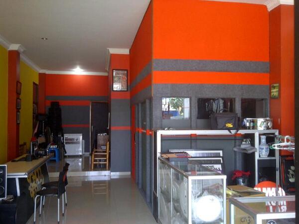 Cimahi Drum Lab (CDL) the school of rock Music Studio, jl.kolonel masturi 152 cimahi