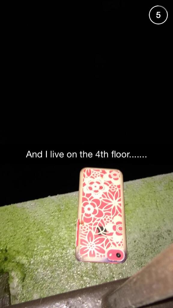 jesssilong's tweet photo. My phone was almost a goner 😩 that would've been my 5th iPhone 5 http://t.co/KEFYytINiP